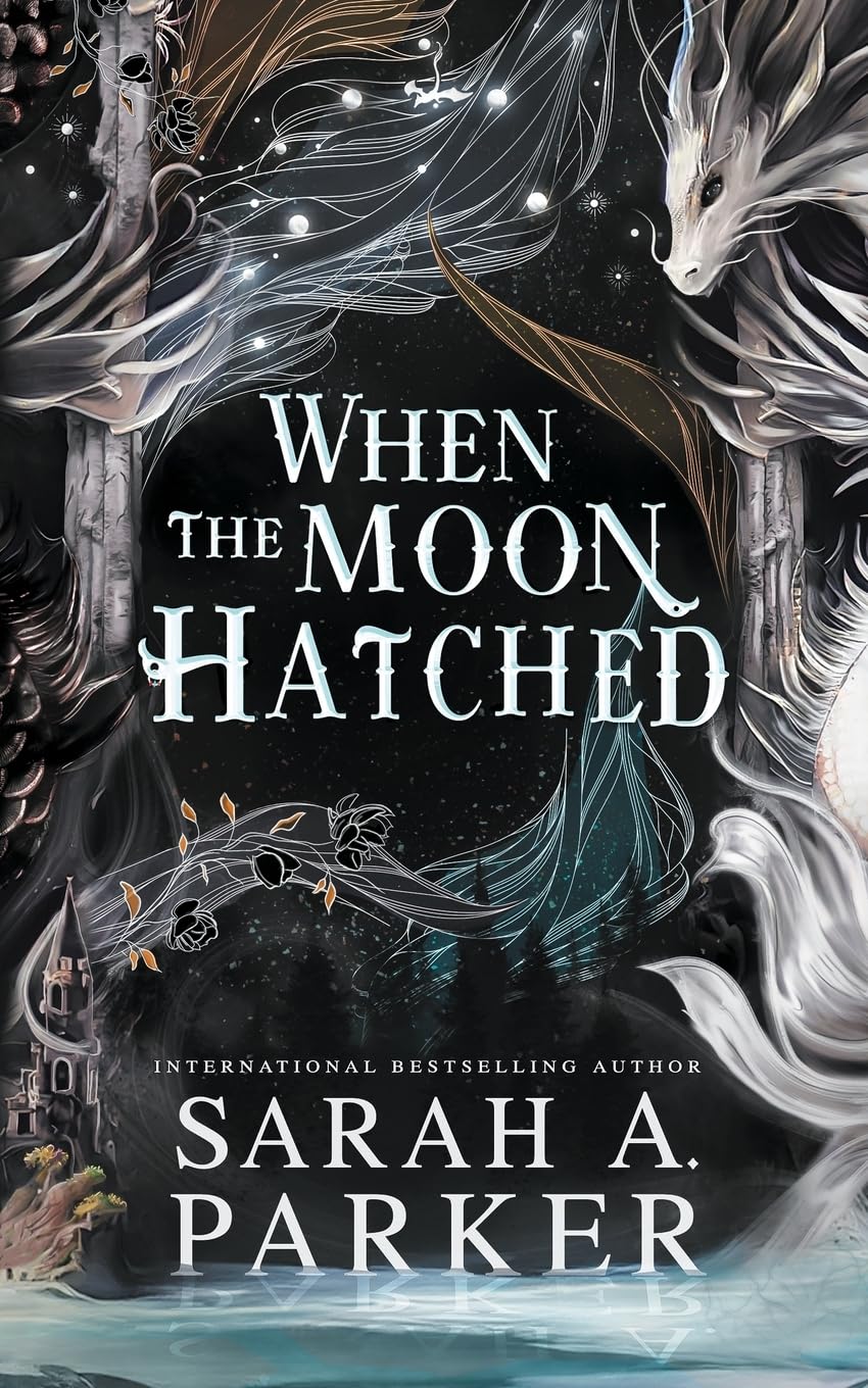 Book cover of 'When the Moon Hatched'